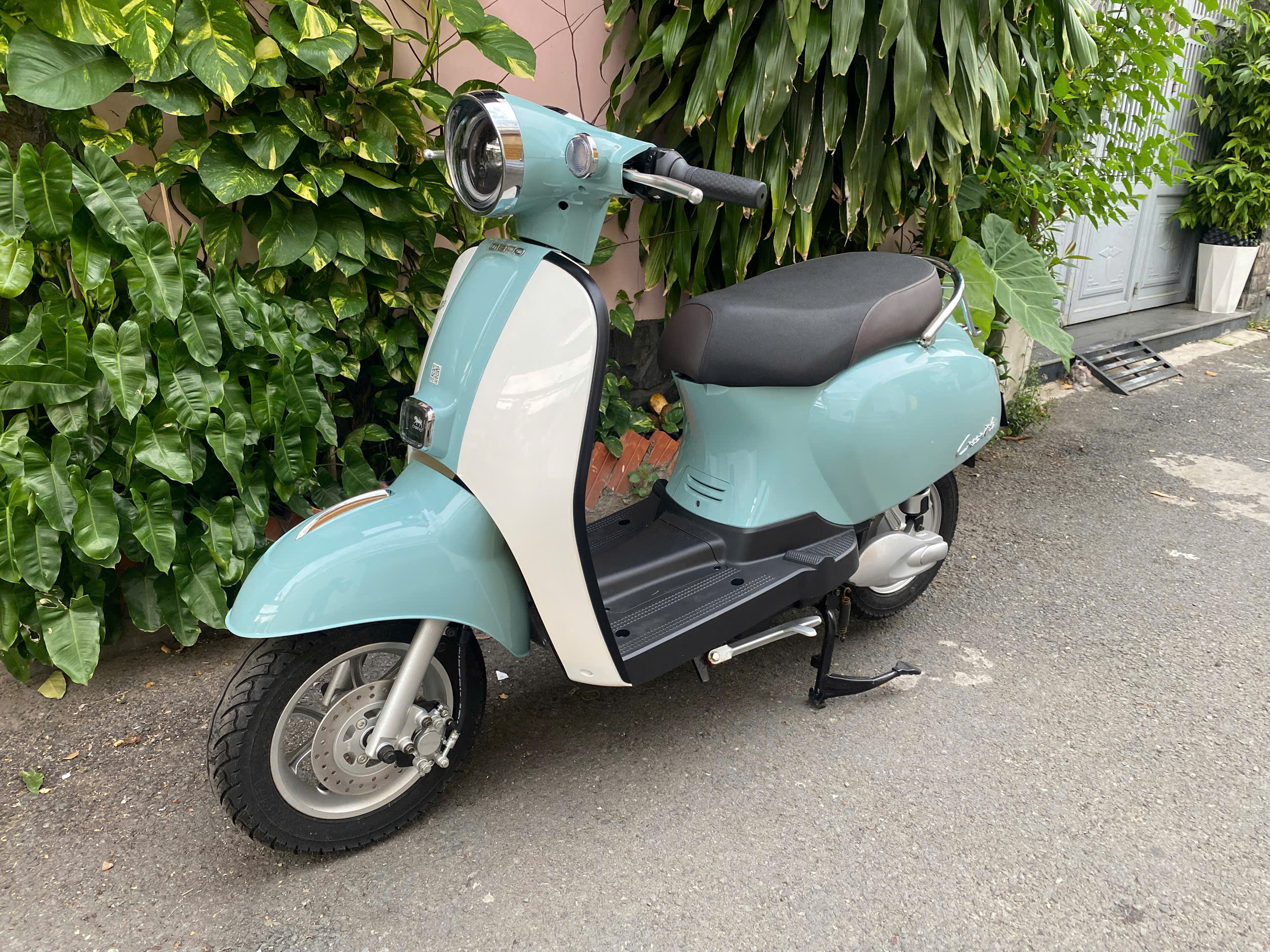 Xe điện để qua đ&ecirc;m bị tụt pin, h&atilde;y kiểm tra lần lượt đừng vội thay b&igrave;nh