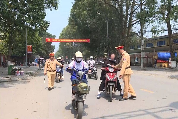 Tai nạn đau lòng và những cảnh báo về an toàn giao thông học đường Tai nạn đau lòng và những cảnh báo về an toàn giao thông học đường