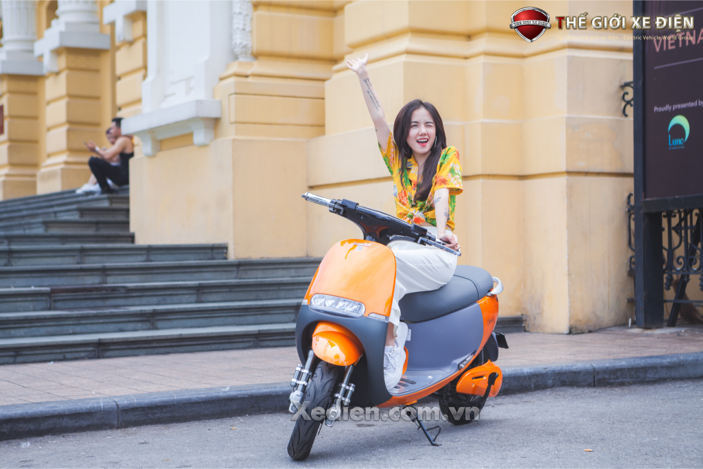 Xe điện Gogolo Dibao đồng hành cùng ca sĩ Phương Ly xe-dien-dibao