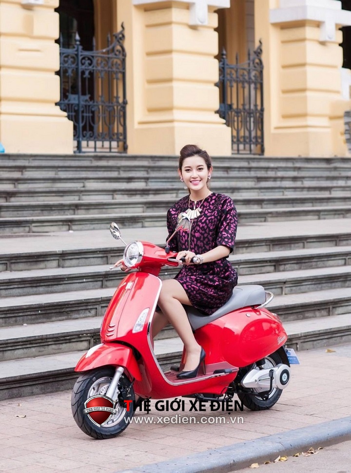 Xe máy điện Vespa Dibao màu đỏ