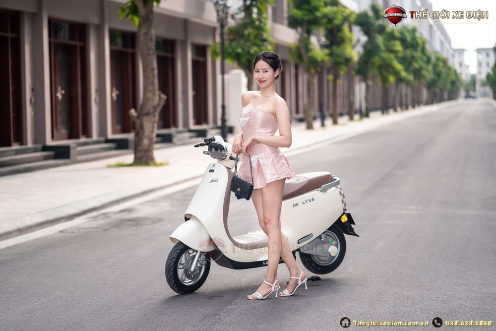 Xe Máy Điện DK Roma Lite với 2 tùy chọn siêu thời trang