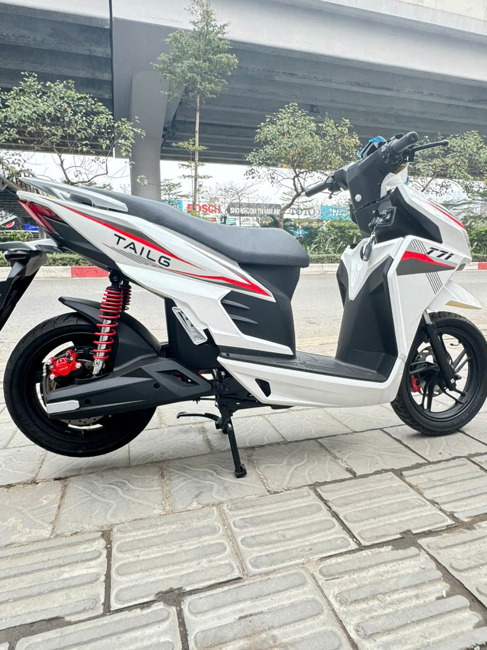 Top 5+ Xe Điện Tailg Sạc Nhanh Hot Nhất M&ugrave;a Tựu Trường 2026