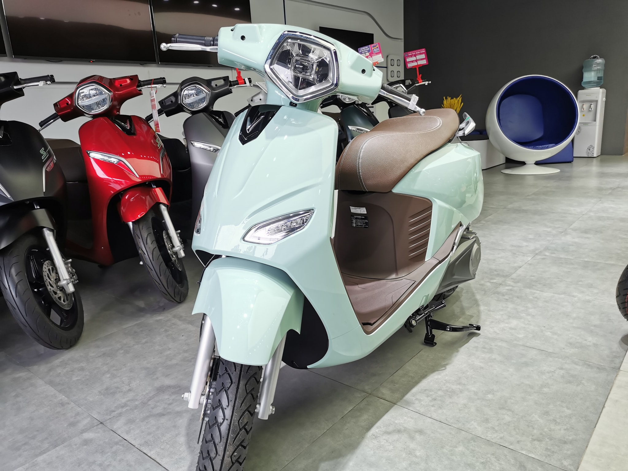 So sánh mẫu xe máy điện Vinfast 