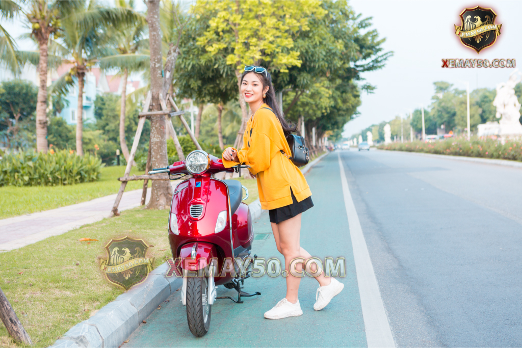 van-de-khi-di-xe-may-50-ga-duoi-troi-mua van-de-khi-di-xe-may-50-ga-duoi-troi-mua