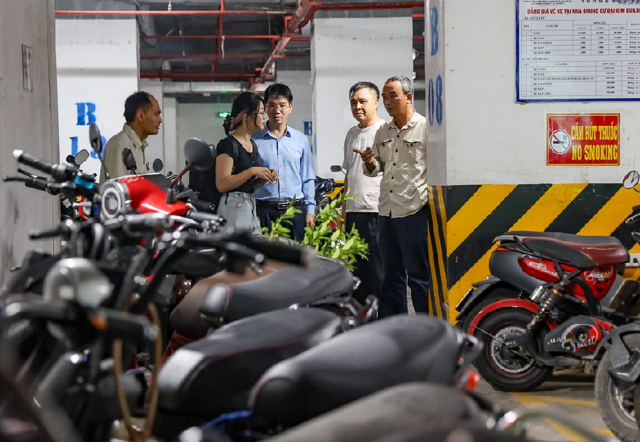 Khủng hoảng sạc xe điện: Áp lực lên từng căn nhà ống, căn hộ chung cư Khủng hoảng sạc xe điện: Áp lực lên từng căn nhà ống, căn hộ chung cư